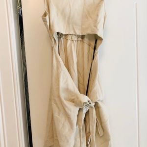 Wrap dress with cut out on front